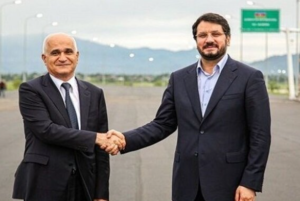 Iran, Italy to form joint commission on economic cooperation